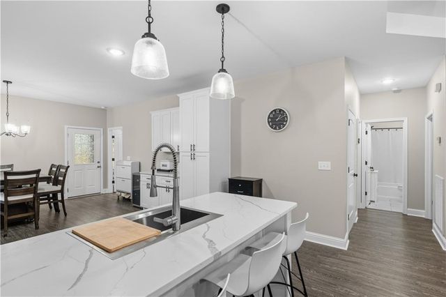 405 Coahulla Creek Drive, Dalton, GA 30721