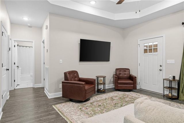 405 Coahulla Creek Drive, Dalton, GA 30721