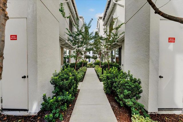 1512 Coffee Berry Lane, Milpitas, CA 95035