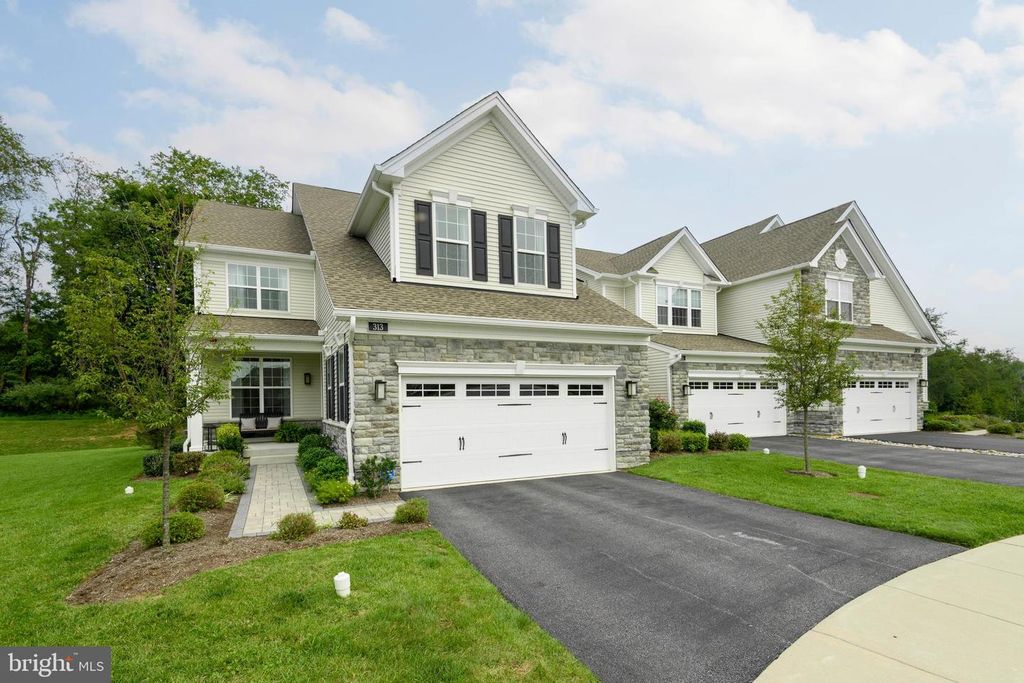 313 GAFFNEY CT, WEST CHESTER, PA 19382 — photo 2