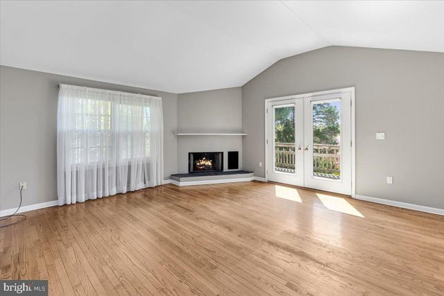 6515 OLD CHESTERBROOK RD, Mclean, VA 22101