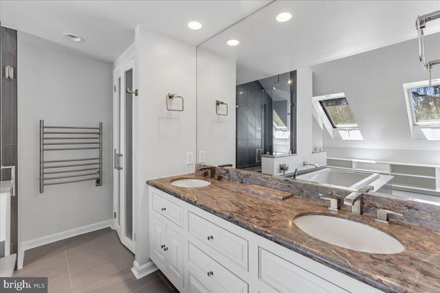 6515 OLD CHESTERBROOK RD, Mclean, VA 22101