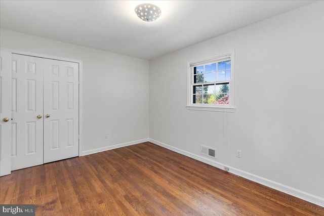 6515 OLD CHESTERBROOK RD, Mclean, VA 22101