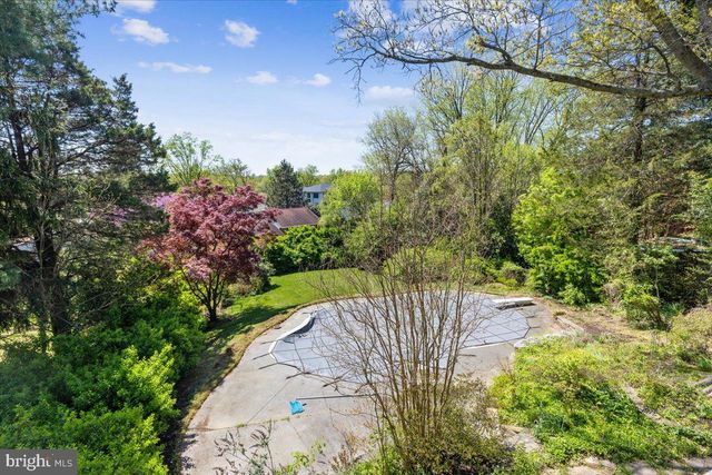 6515 OLD CHESTERBROOK RD, Mclean, VA 22101