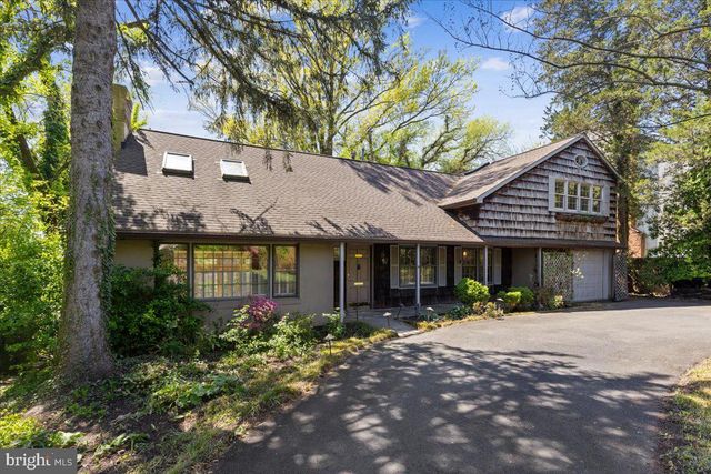 6515 OLD CHESTERBROOK RD, Mclean, VA 22101