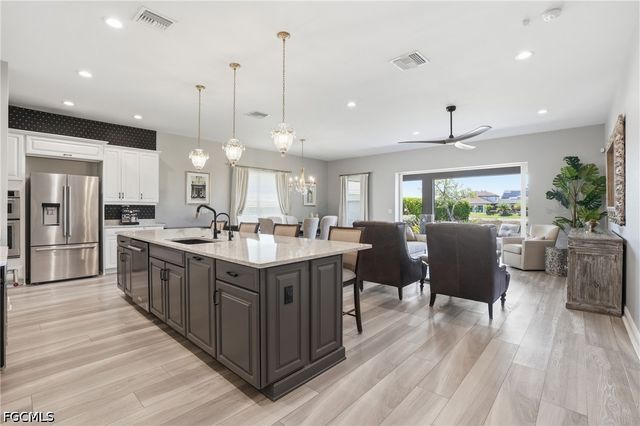 3549 Pilot CIR, Naples, FL 34120