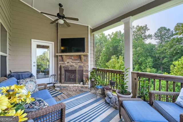 486 Riverwalk Manor Drive, Dallas, GA 30132