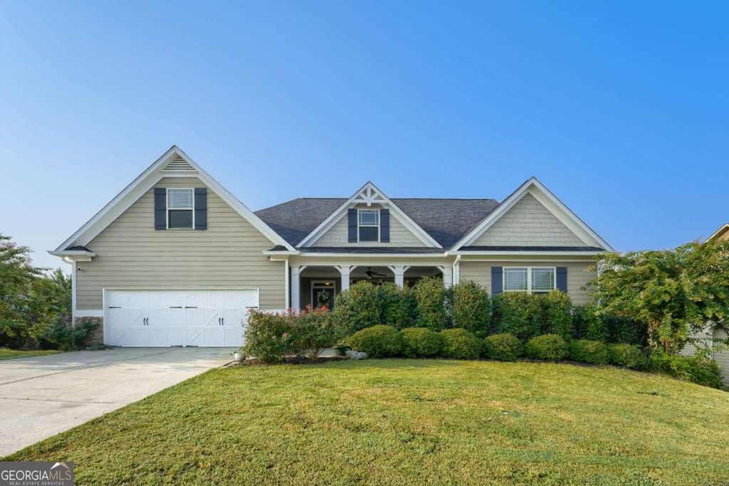 486 Riverwalk Manor Drive, Dallas, GA 30132