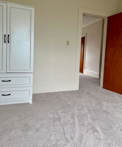 43 Aborn St 1, Peabody, MA 01960