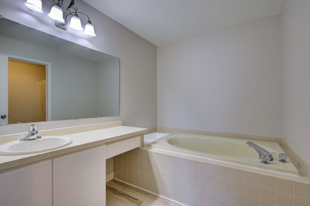 1302 FOXMEADOW CIR, Royersford, PA 19468