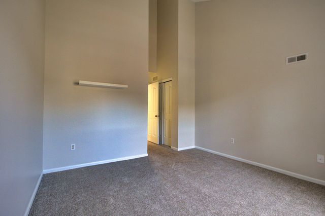 1302 FOXMEADOW CIR, Royersford, PA 19468
