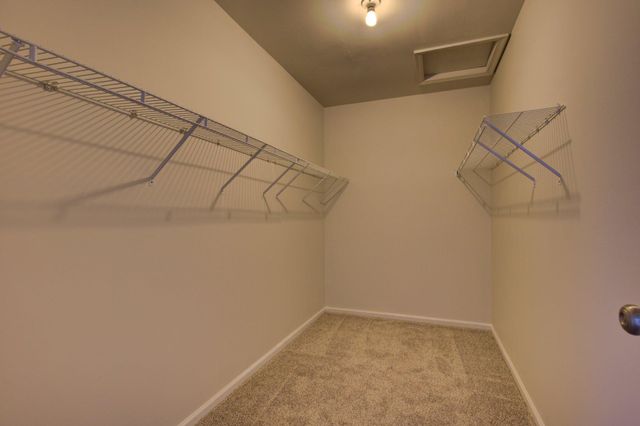 1302 FOXMEADOW CIR, Royersford, PA 19468