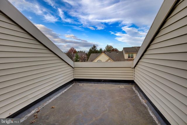 1302 FOXMEADOW CIR, Royersford, PA 19468