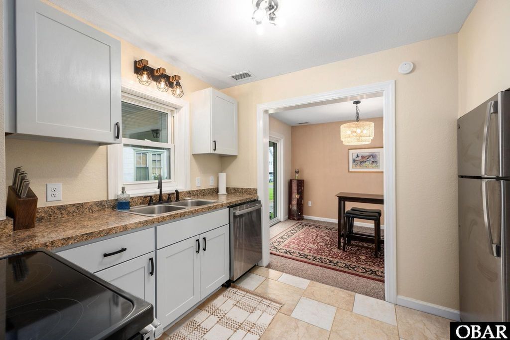 Image 12 of property listing at 614 Croatan Avenue, Manteo, NC 27954