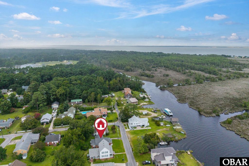 Image 43 of property listing at 614 Croatan Avenue, Manteo, NC 27954