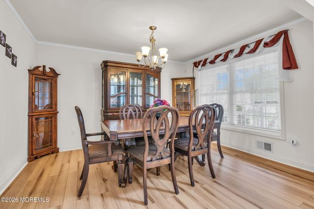 592 Pirate Lane, Manahawkin, NJ 08050
