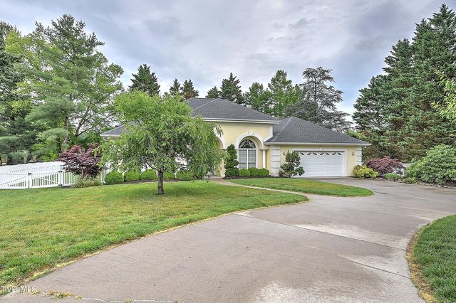 1316 White Street, Kingsport, TN 37664