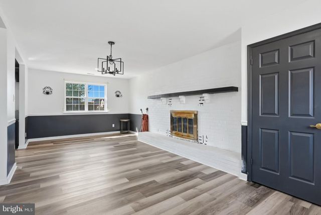 87 ARGYLE AVE, Blackwood, NJ 08012