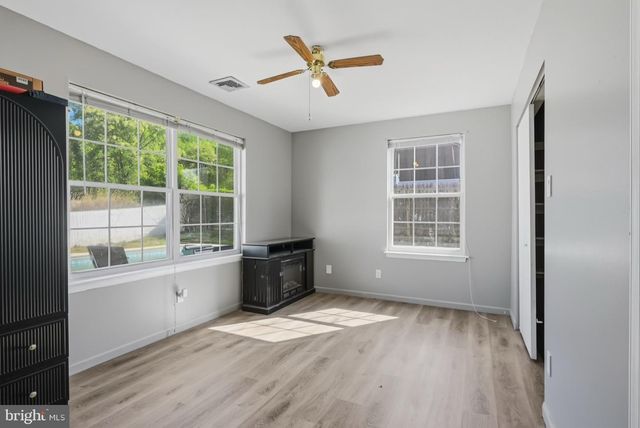 87 ARGYLE AVE, Blackwood, NJ 08012