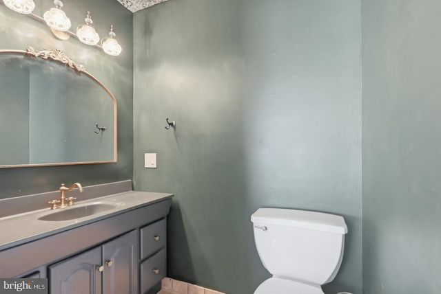 87 ARGYLE AVE, Blackwood, NJ 08012