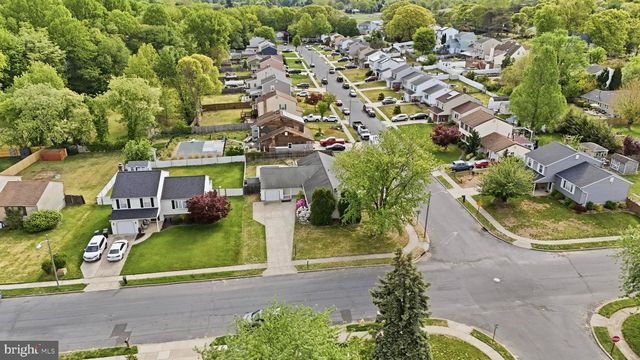 87 ARGYLE AVE, Blackwood, NJ 08012