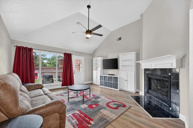 1428 Bregenz Lane, Lewisville, TX 75067