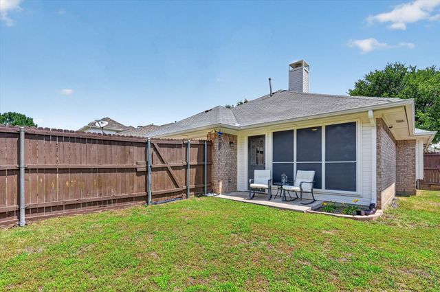 1428 Bregenz Lane, Lewisville, TX 75067