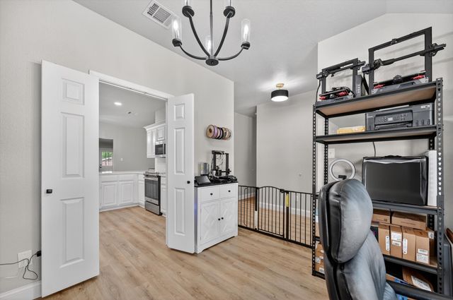1428 Bregenz Lane, Lewisville, TX 75067