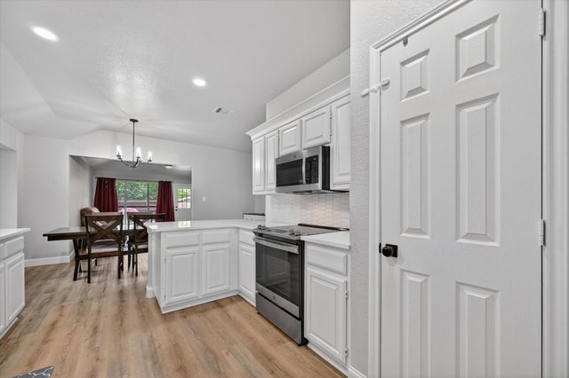 1428 Bregenz Lane, Lewisville, TX 75067