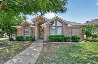 1428 Bregenz Lane, Lewisville, TX 75067