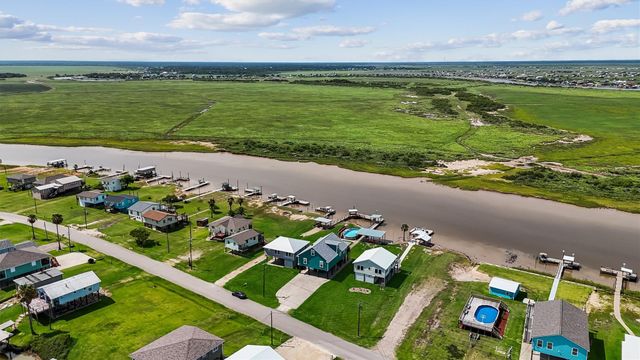 1868 County Road 201, Sargent, TX 77414