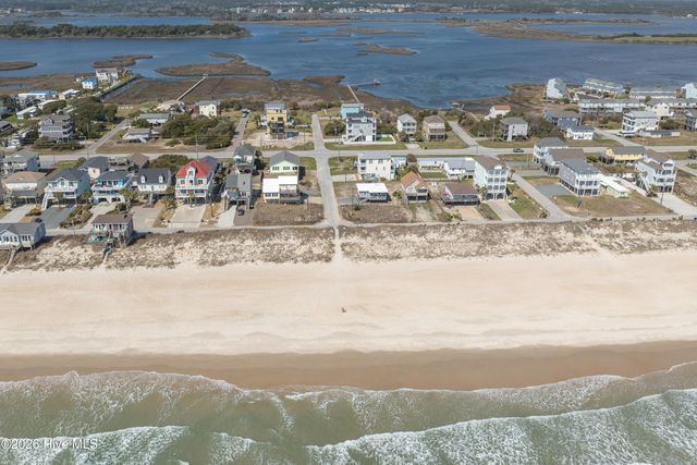 6302 15th Avenue, N Topsail Beach, NC 28460
