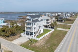 6302 15th Avenue, N Topsail Beach, NC 28460