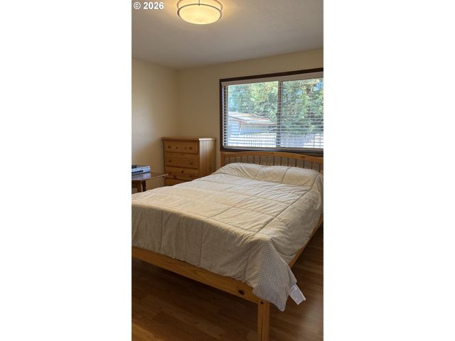 2047 ORR Ln, Eugene, OR 97405