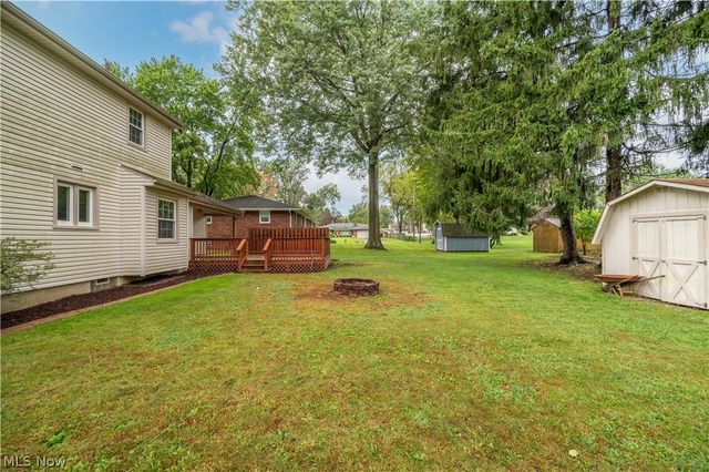 3424 Tall Oaks Lane, Austintown, OH 44511