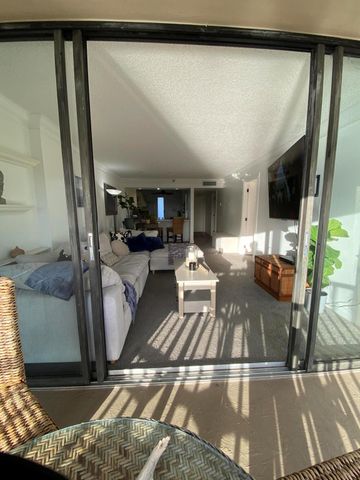 22 Royal Palm Way 504, Boca Raton, FL 33432