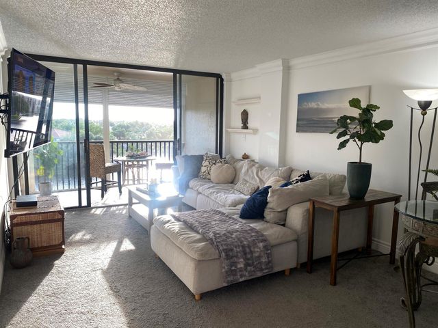 22 Royal Palm Way 504, Boca Raton, FL 33432