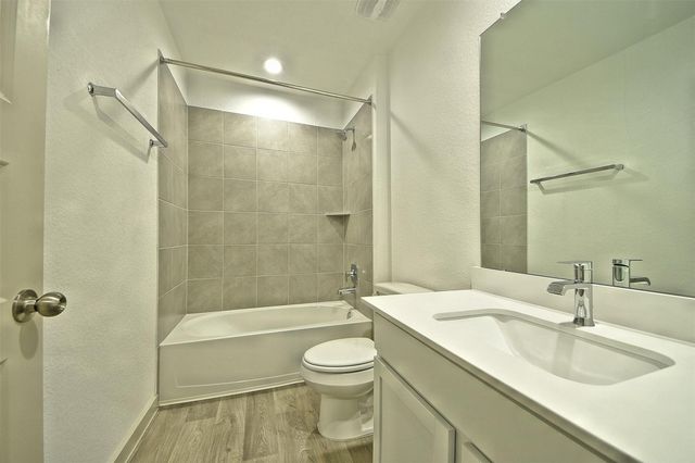 7923 Suffolk Valley Lane, Rosharon, TX 77583