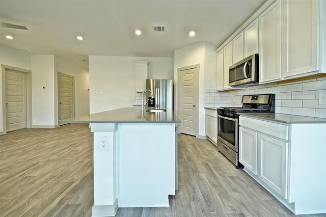 7923 Suffolk Valley Lane, Rosharon, TX 77583