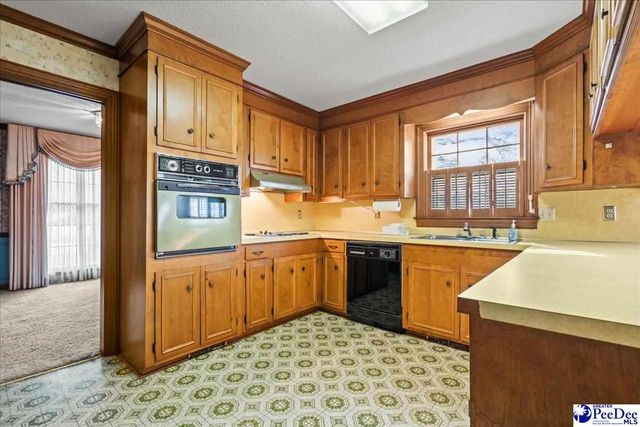 108 Oklahoma Dr, Darlington, SC 29532