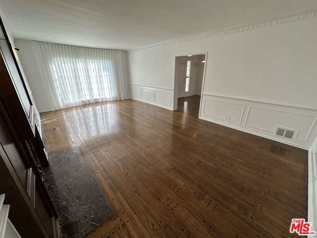 619 N Canon Drive, Beverly Hills, CA 90210