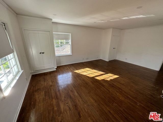 619 N Canon Drive, Beverly Hills, CA 90210