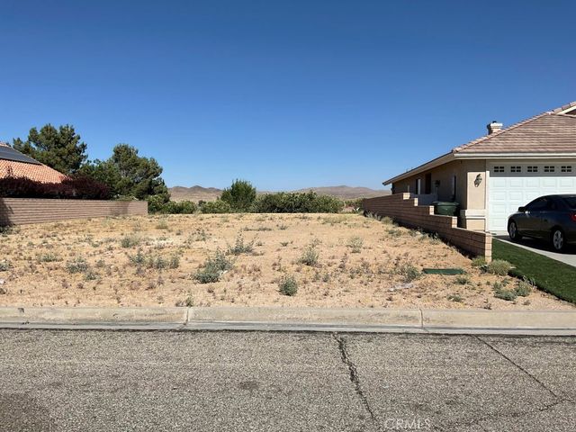 26481 Silver Lakes, Helendale, CA 92342