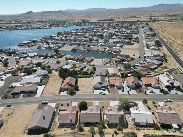 26481 Silver Lakes, Helendale, CA 92342