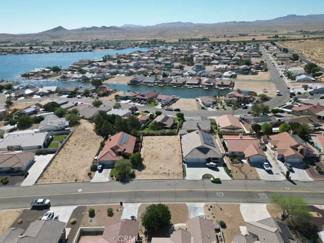 26481 Silver Lakes, Helendale, CA 92342