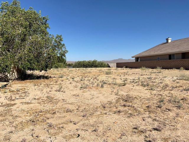 26481 Silver Lakes, Helendale, CA 92342