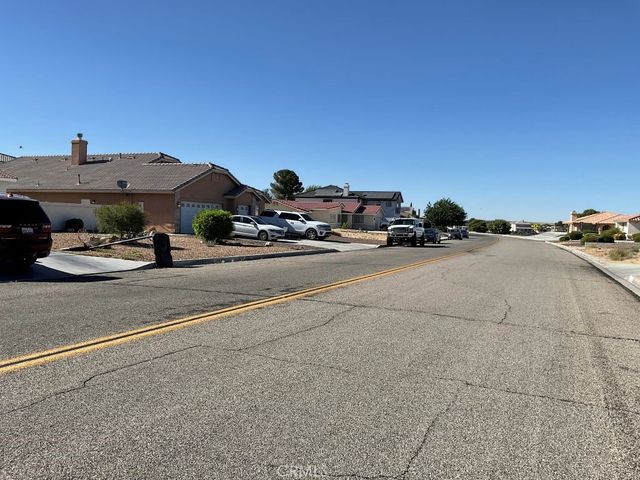 26481 Silver Lakes, Helendale, CA 92342