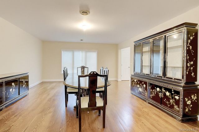 6 Tor Terrace, New City, NY 10956