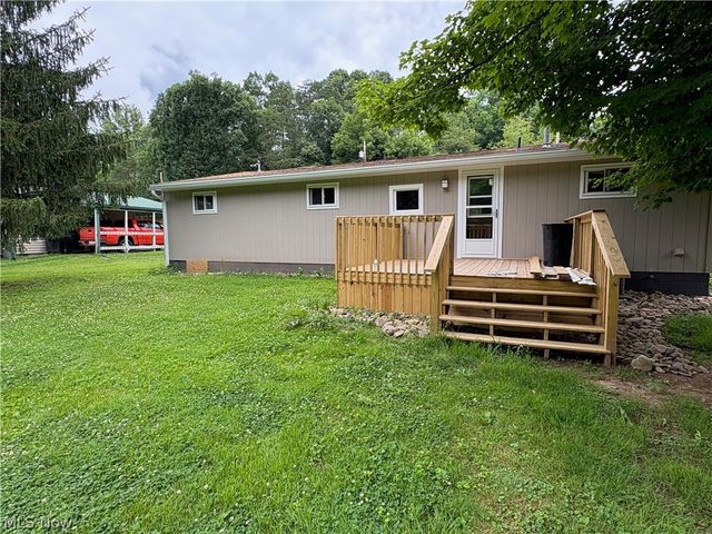 1448 Winding Road, Parkersburg, WV 26104
