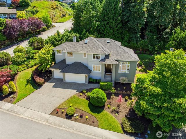 8243 147th Avenue SE, Newcastle, WA 98059